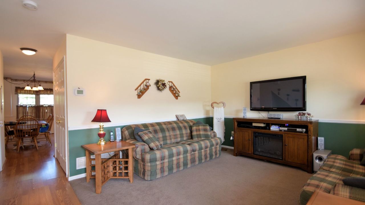 298 Kent Ln, Perkasie, PA, 18944 Scene 2