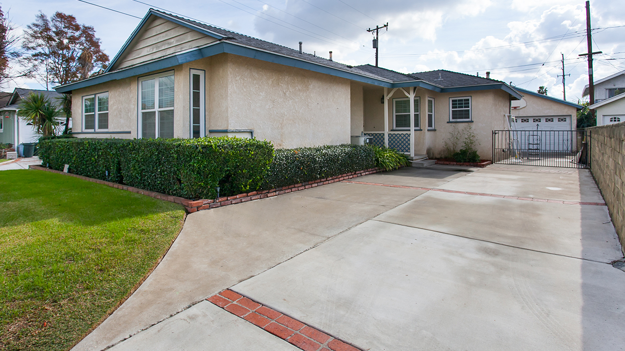 9676 Nadine St, Temple City