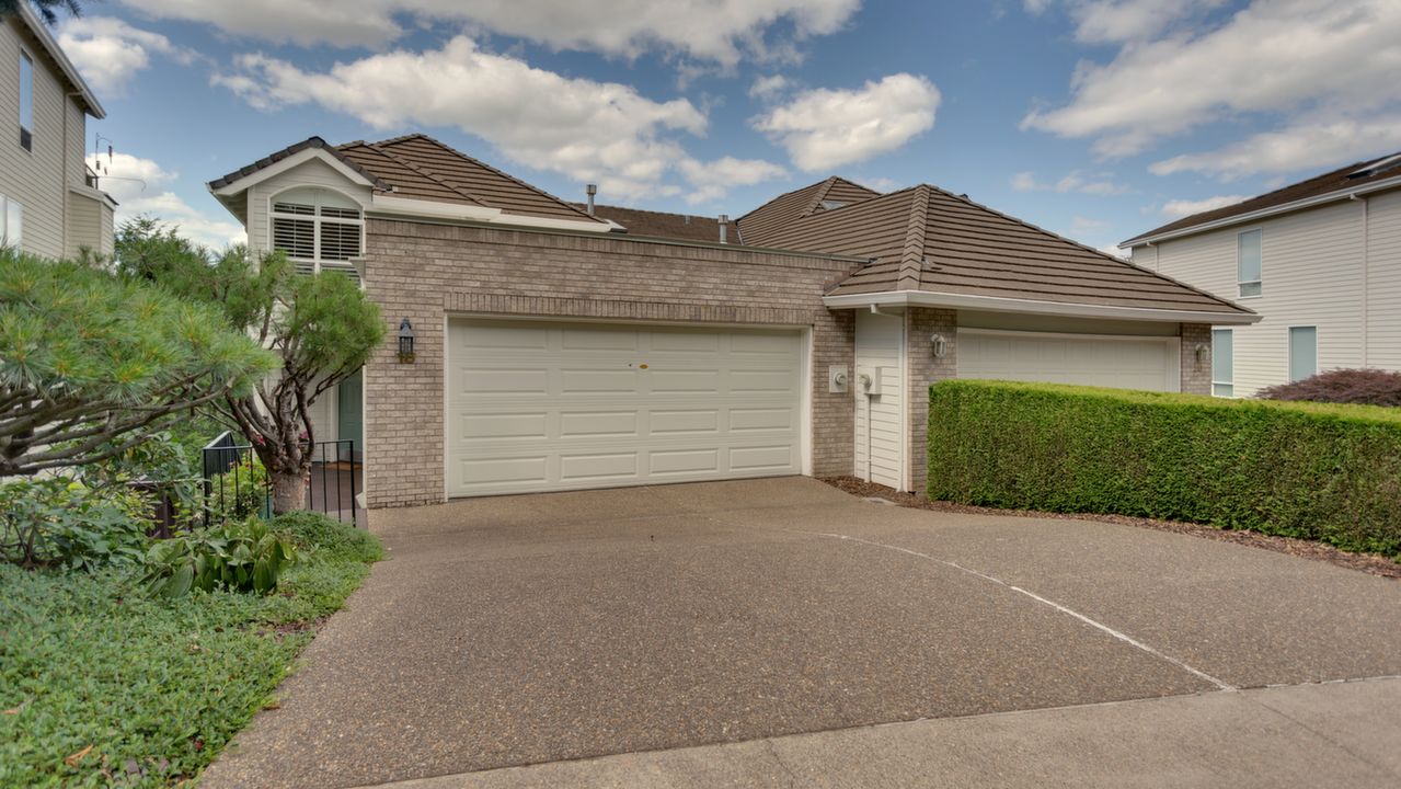 18 Northview Ct.,, Lake Oswego, OR, 97034 Scene 2