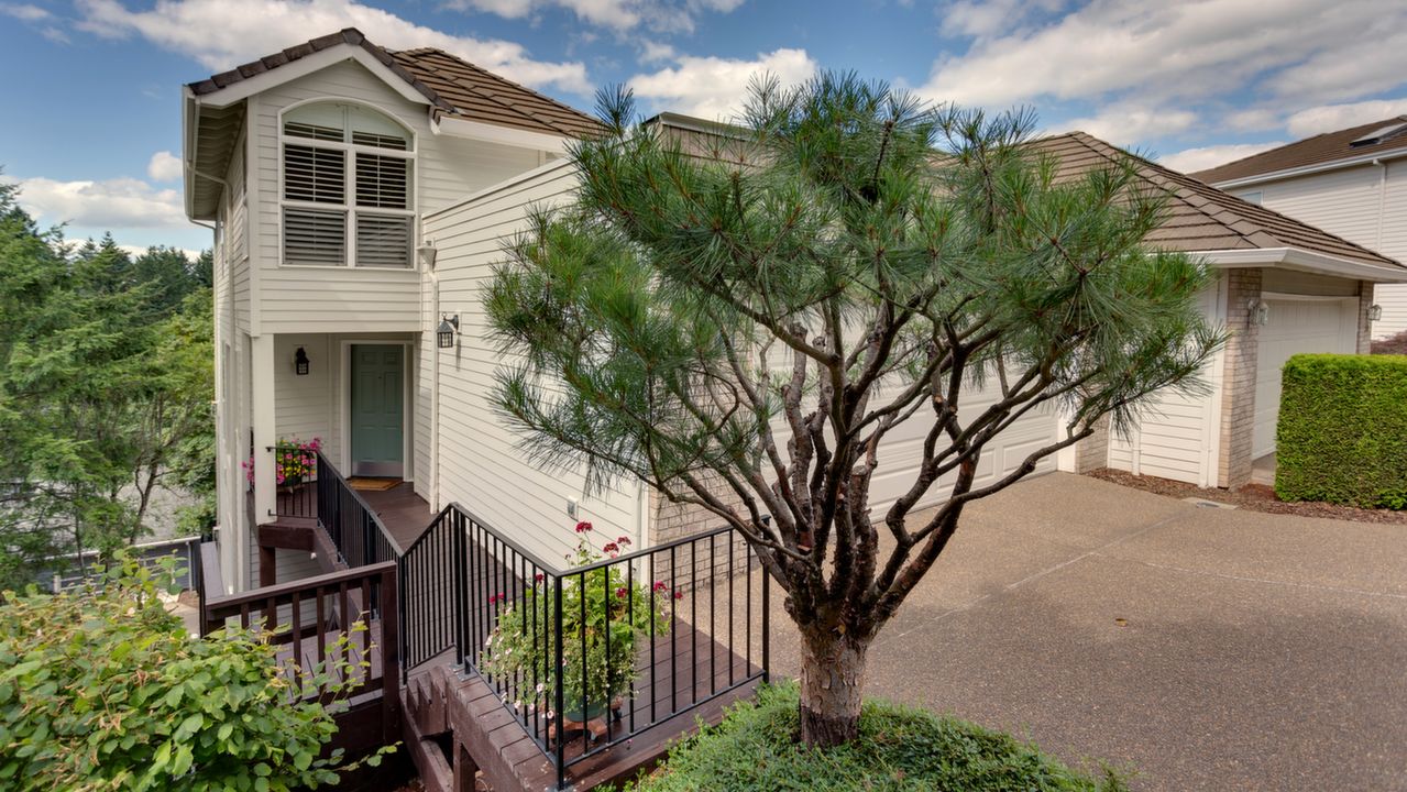 18 Northview Ct.,, Lake Oswego, OR, 97034 Scene 1