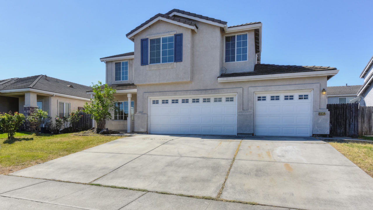 8034 Shasta Ave, Elk Grove, CA, 95758 Scene 2