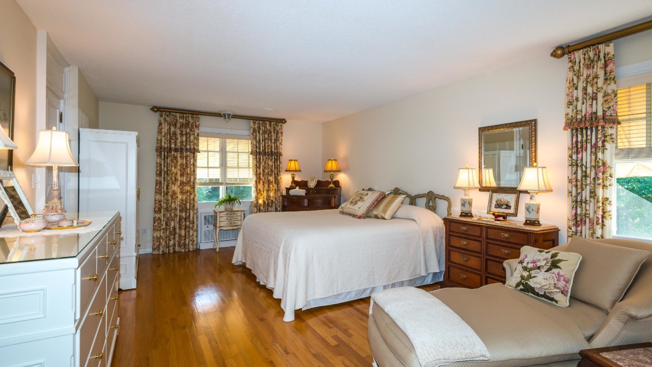 18 The Crossways-115