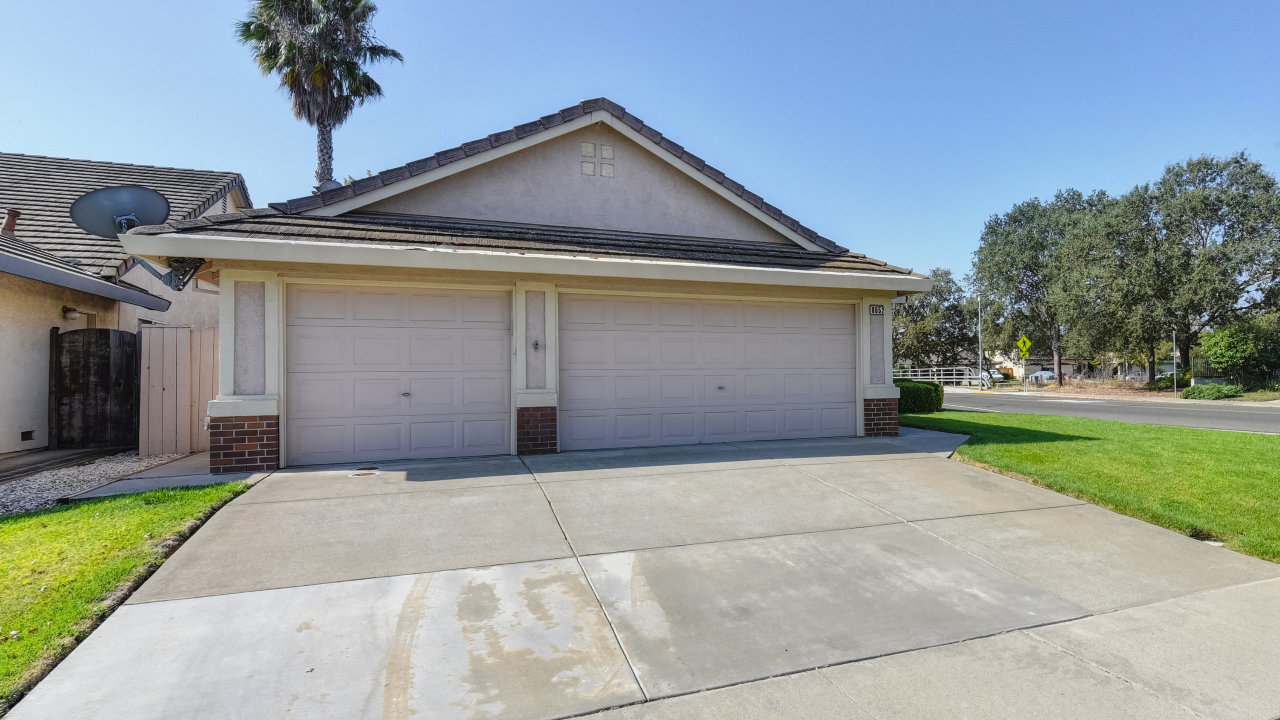 8652 Gossamer Way, Elk Grove, CA, 95624 Scene 2