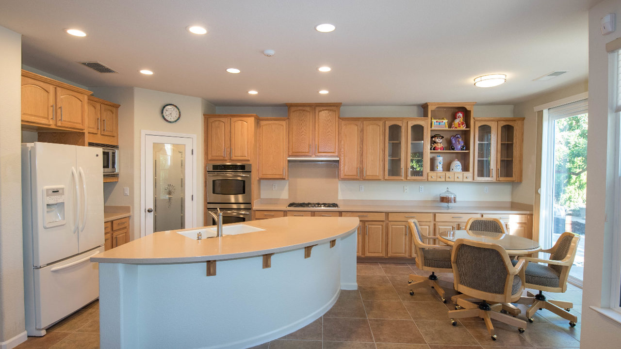 Kitchen & Nook