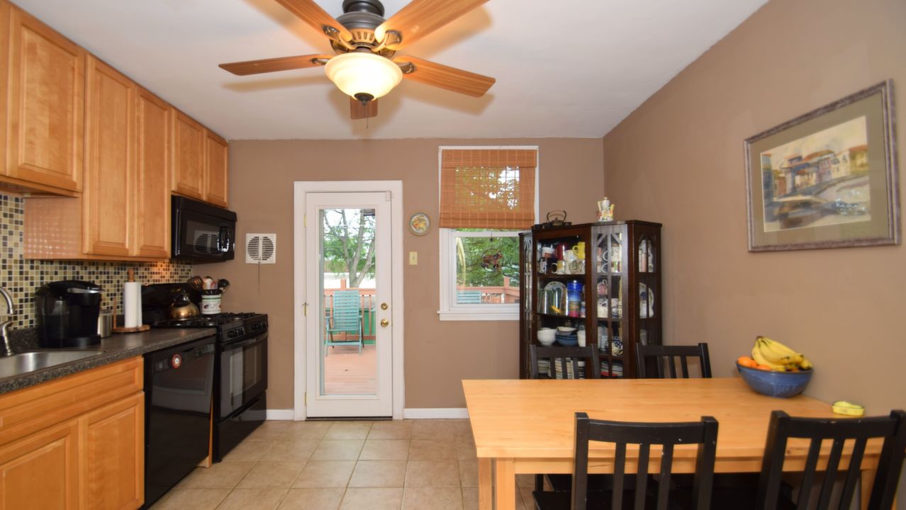 546 Larkspur St, Philadelphia, PA, 19116 Scene 3