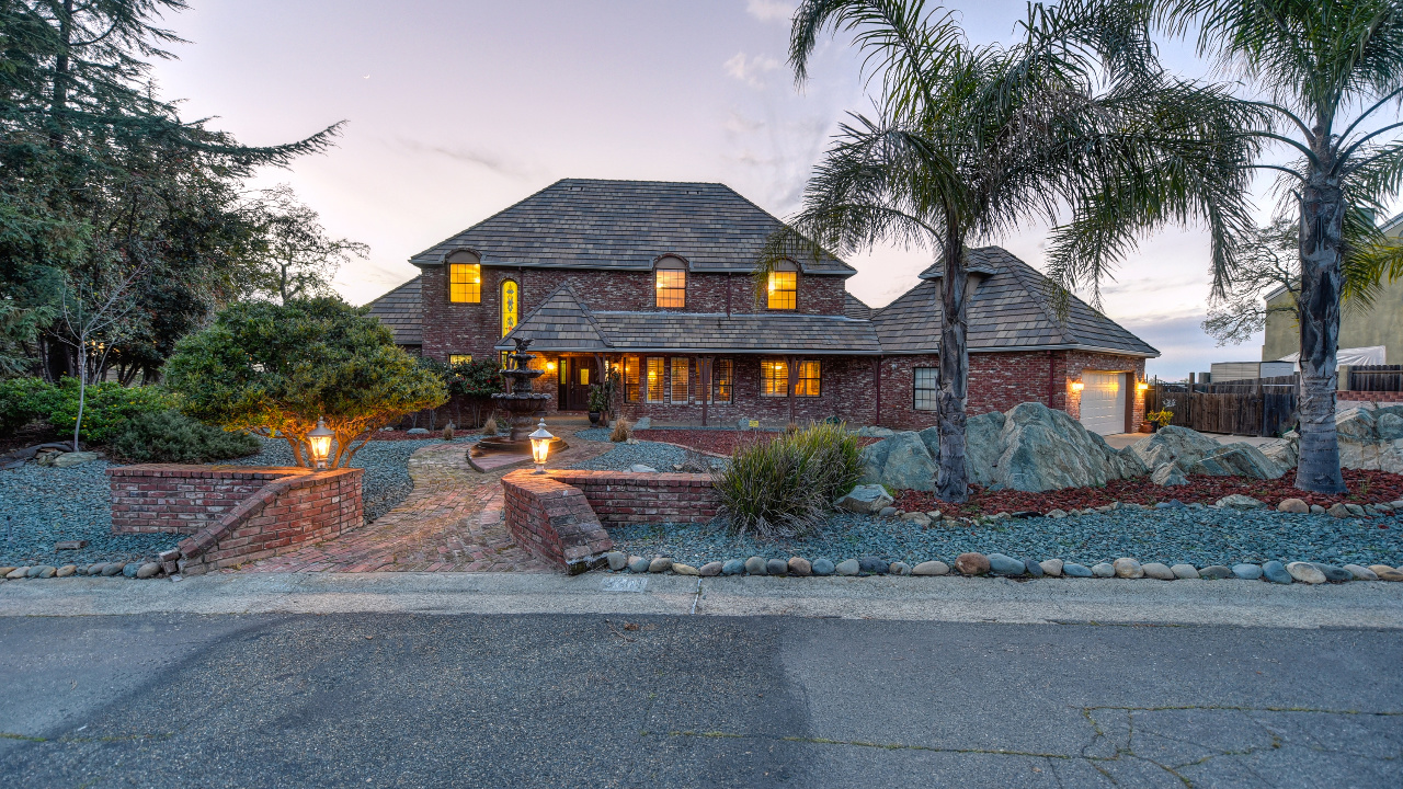 3011 Driftwood Cir., El Dorado Hills, CA, 95762 Scene 1