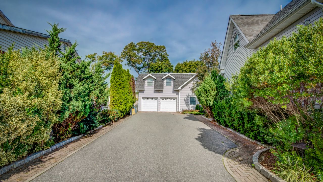 50 Roosevelt Avenue, Syosset, NY, 11791 Scene 3