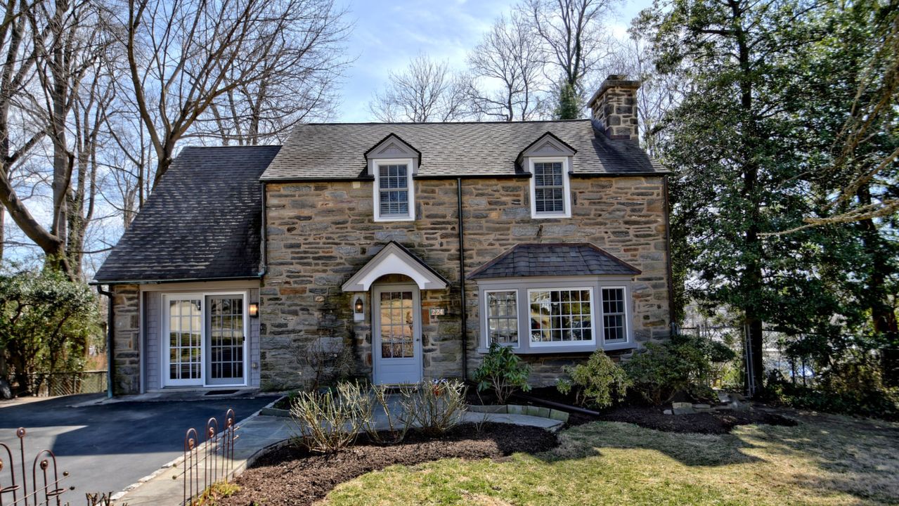 224 Walnut Ln, Ambler, PA, 19002 Scene 1