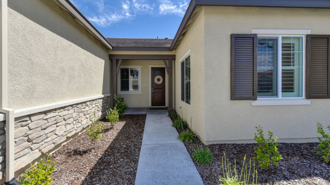 9708 Sword Dancer Dr, Roseville, CA, 95747 Scene 4