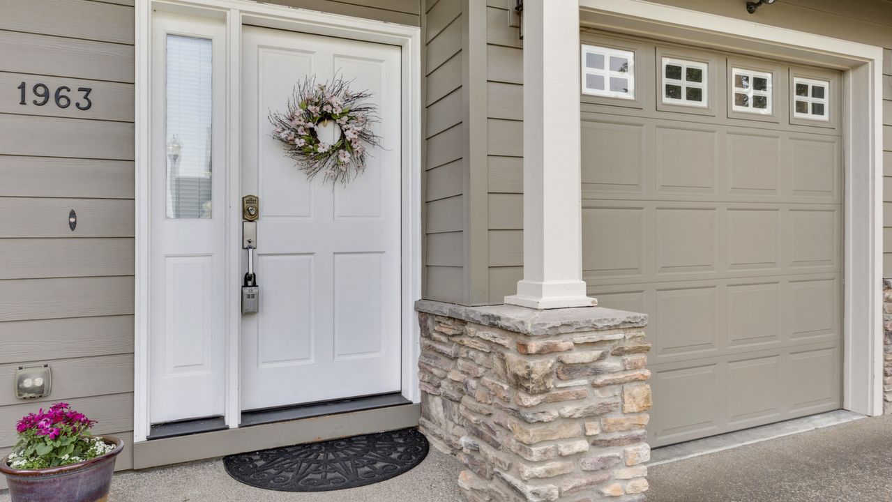 1963 N Pine St, Canby, OR, 97013 Scene 4