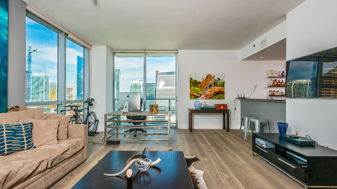 1060-Brickell-Ave-#2617-01