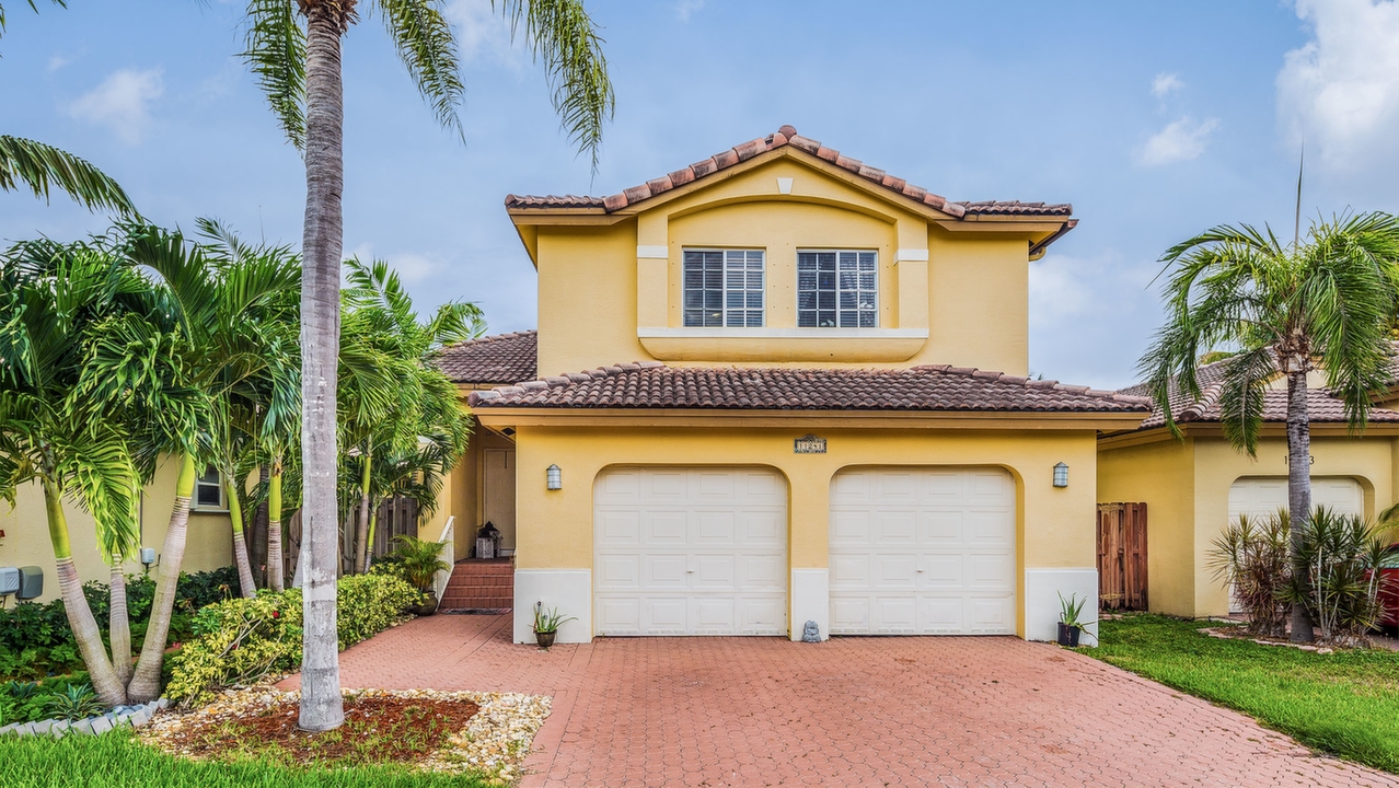 11241-NW-50th-Ter-02