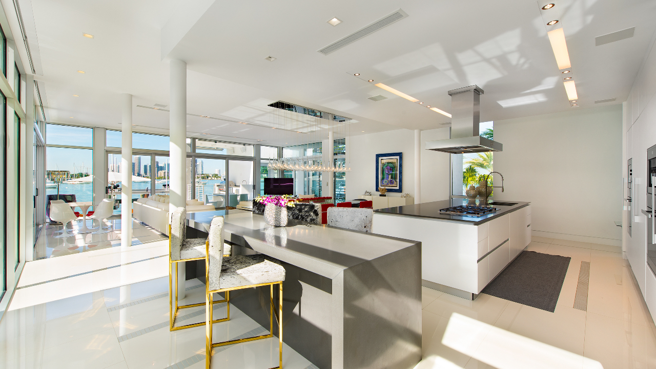 440-S-Hibiscus-Dr-04