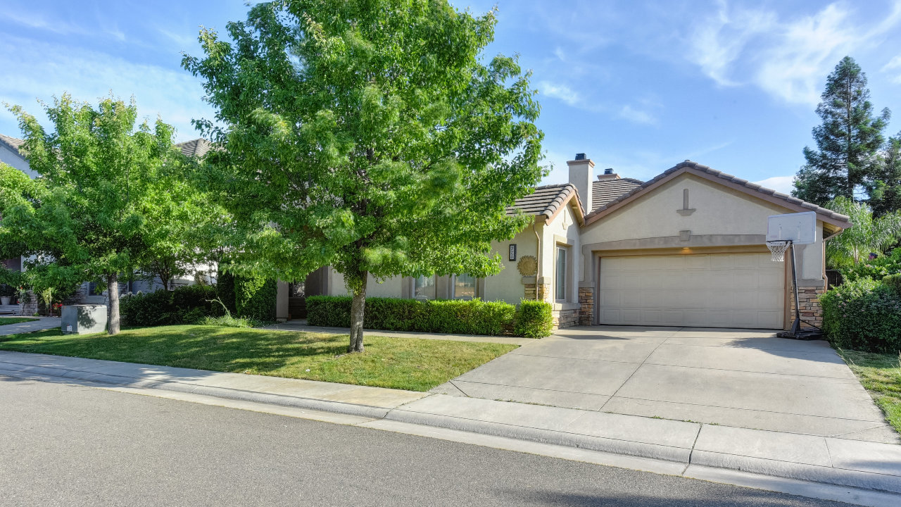 9550 Nordman Way, Elk Grove, CA, 95624 Scene 3