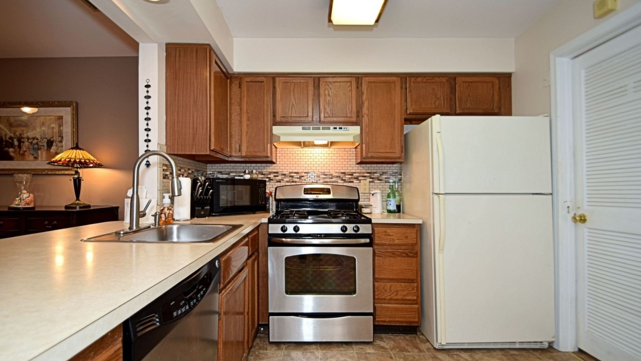 308 Society Pl Unit #C2, Newtown, PA, 18940 Scene 4