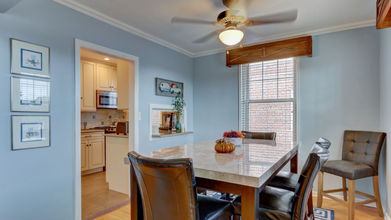 194 Smith St, Freeport, NY, 11520 Scene 4