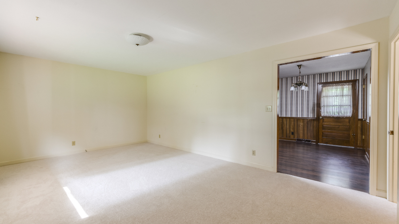 010-1572YadkinValleyRd-FULL