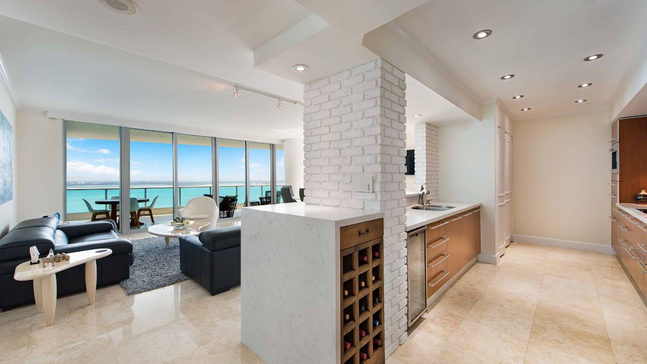 Jade-Brickell-#2011-03