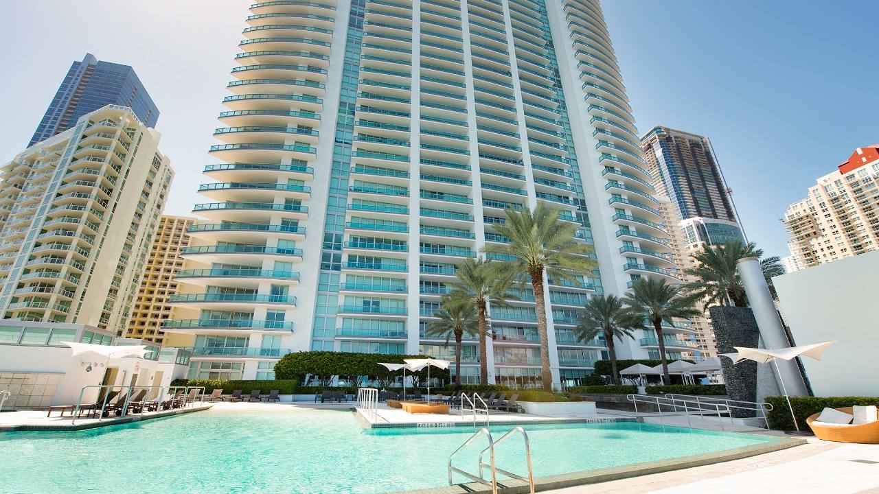 Jade-Brickell-#2011-01