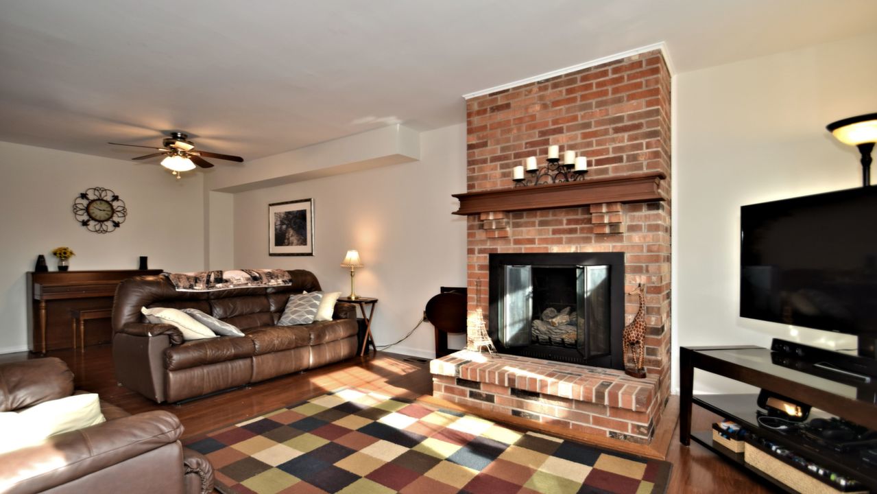 2604 Dawn Way, Phoenixville, PA, 19460 Scene 2