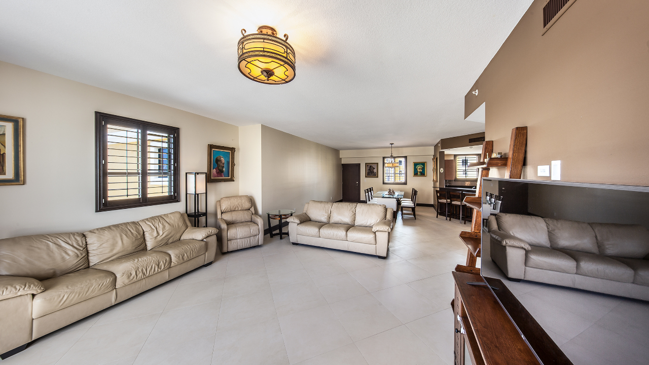 Colonnade-SW-#801-03
