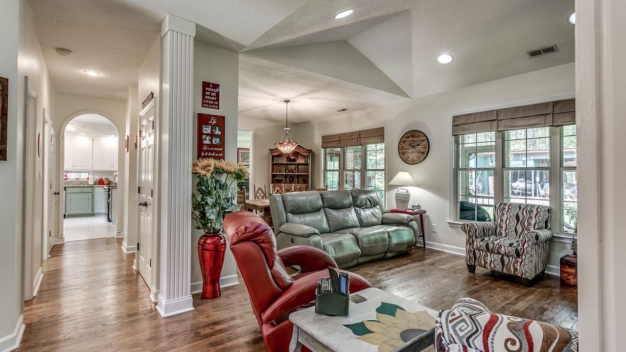 7782 Fallen Timber (2)