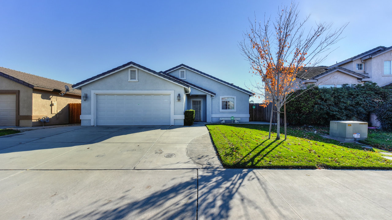 1132 Chelsham Ave, Galt, CA, 95632 Scene 1