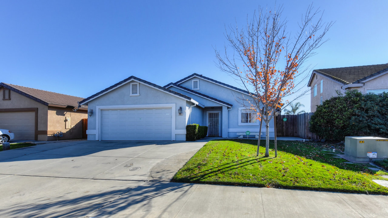 1132 Chelsham Ave, Galt, CA, 95632 Scene 2