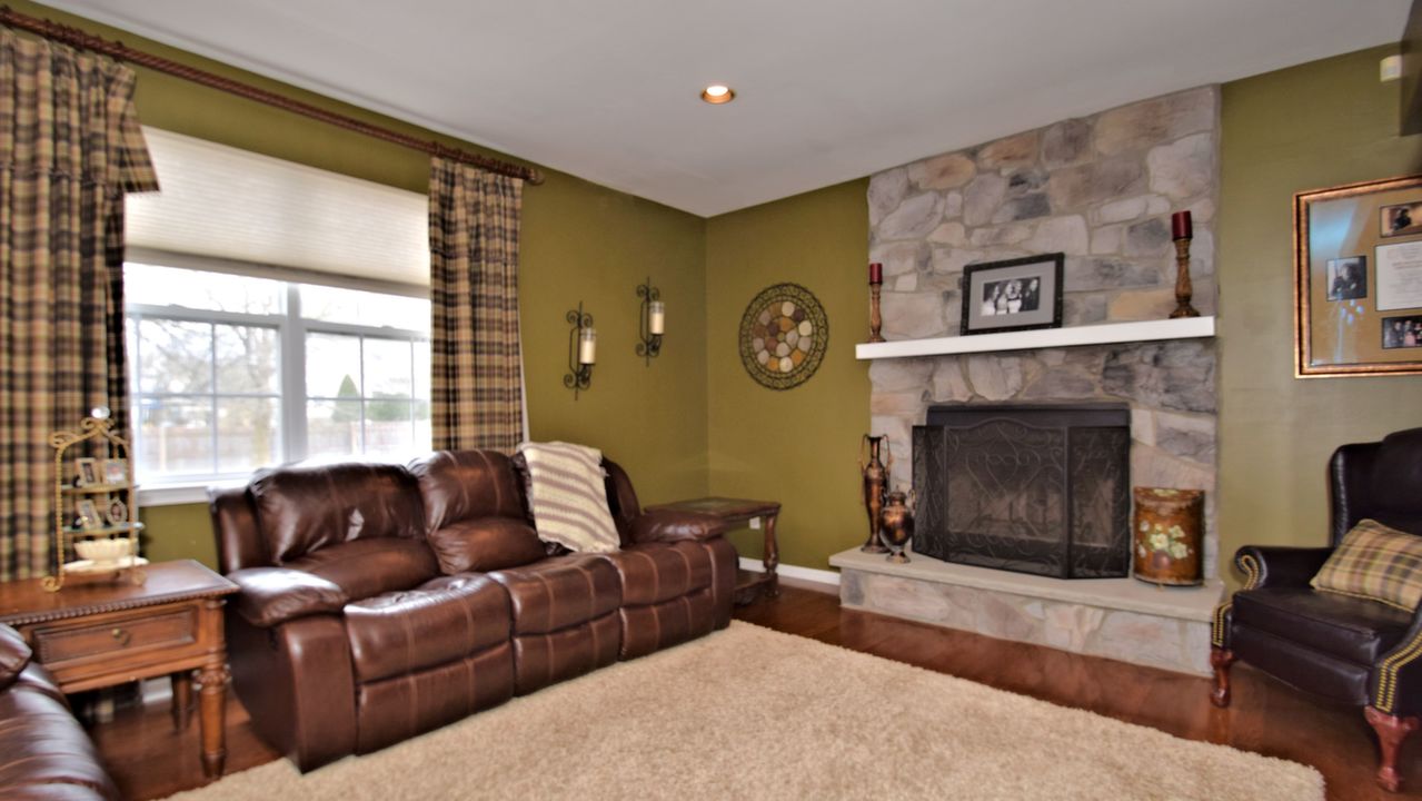 1221 Noble Page Lane, Maple Glen, PA, 19002 Scene 3