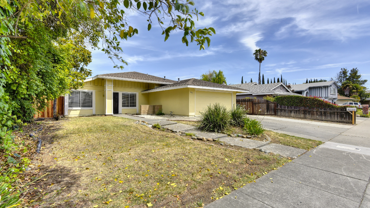 4315 Armadale Way, Sacramento, CA, 95823 Scene 3