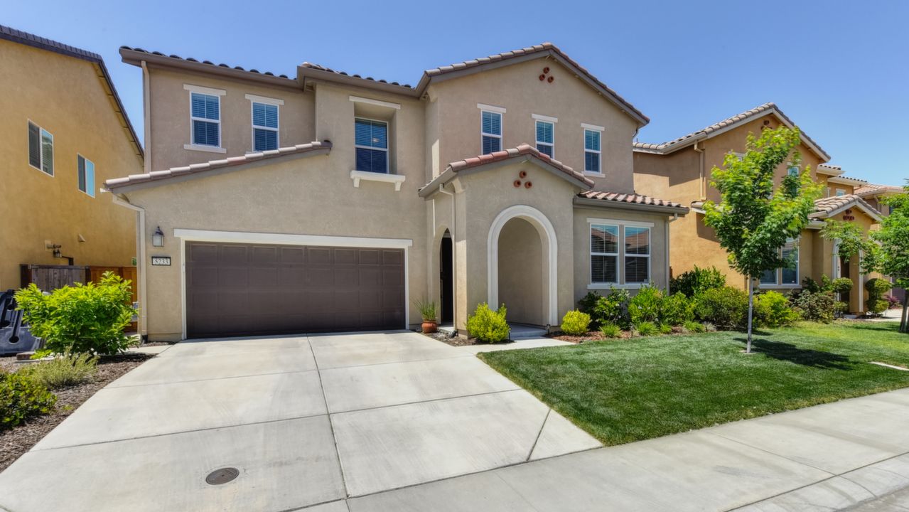 5233 Maestro Way
Roseville, CA 95747, Roseville, CA, 95747 Scene 2