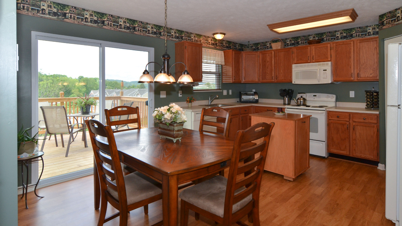 Breakfast Nook Kitchen