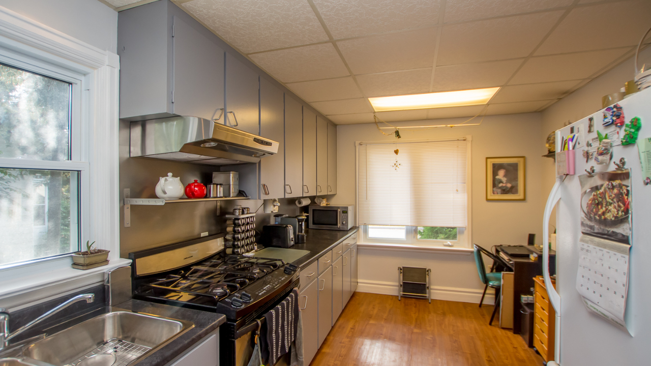 17 Rogers Road, Brampton, ON, L6X 1L7 Scene 4