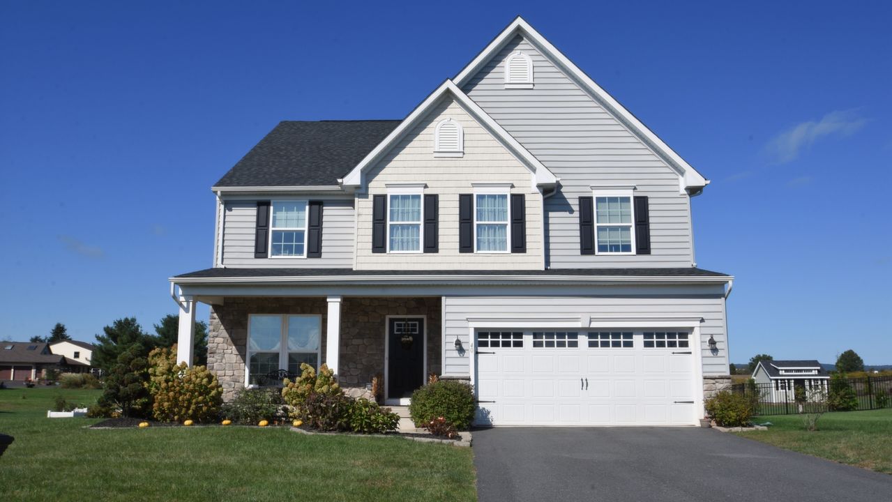 40 Fox Hollow Dr, Gilberysville, PA, 19525 Scene 1