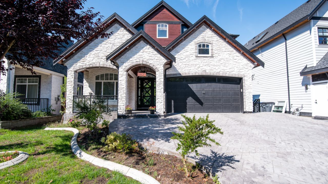 5827 140 St, Surrey, BC, V3X 1E5 Scene 1