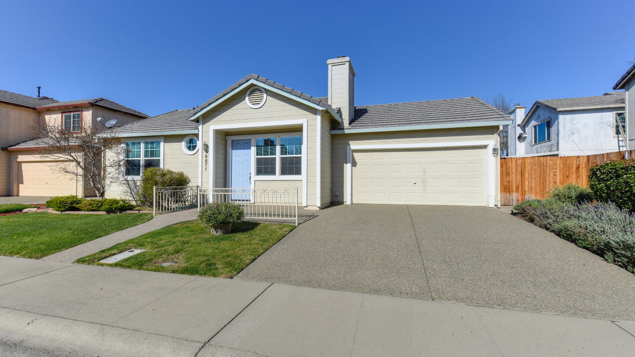 6871 Hampton Cove Way, Sacramento, CA, 95823 Scene 3