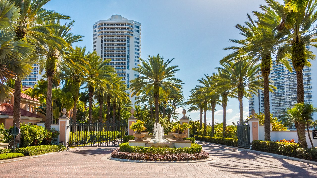 One-Island-Place-II-#502-01