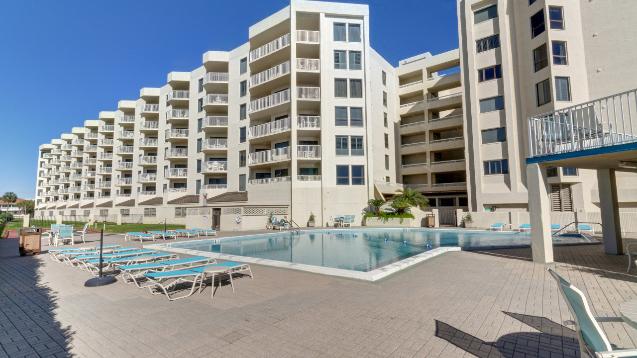 01_Pool_02