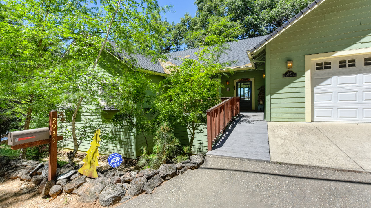 2935 Mt Danaher Rd., Camino, CA, 95709 Scene 4