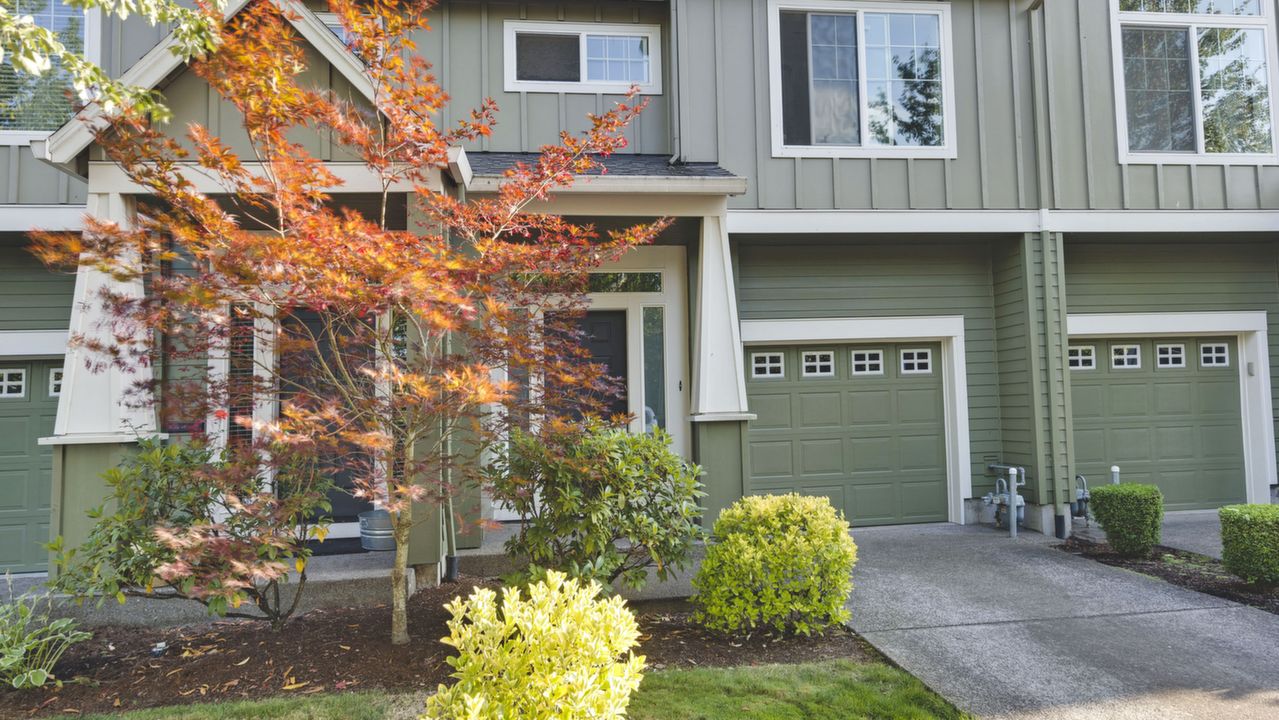 1016 Roundelay St, Hillsboro, OR, 97123 Scene 3