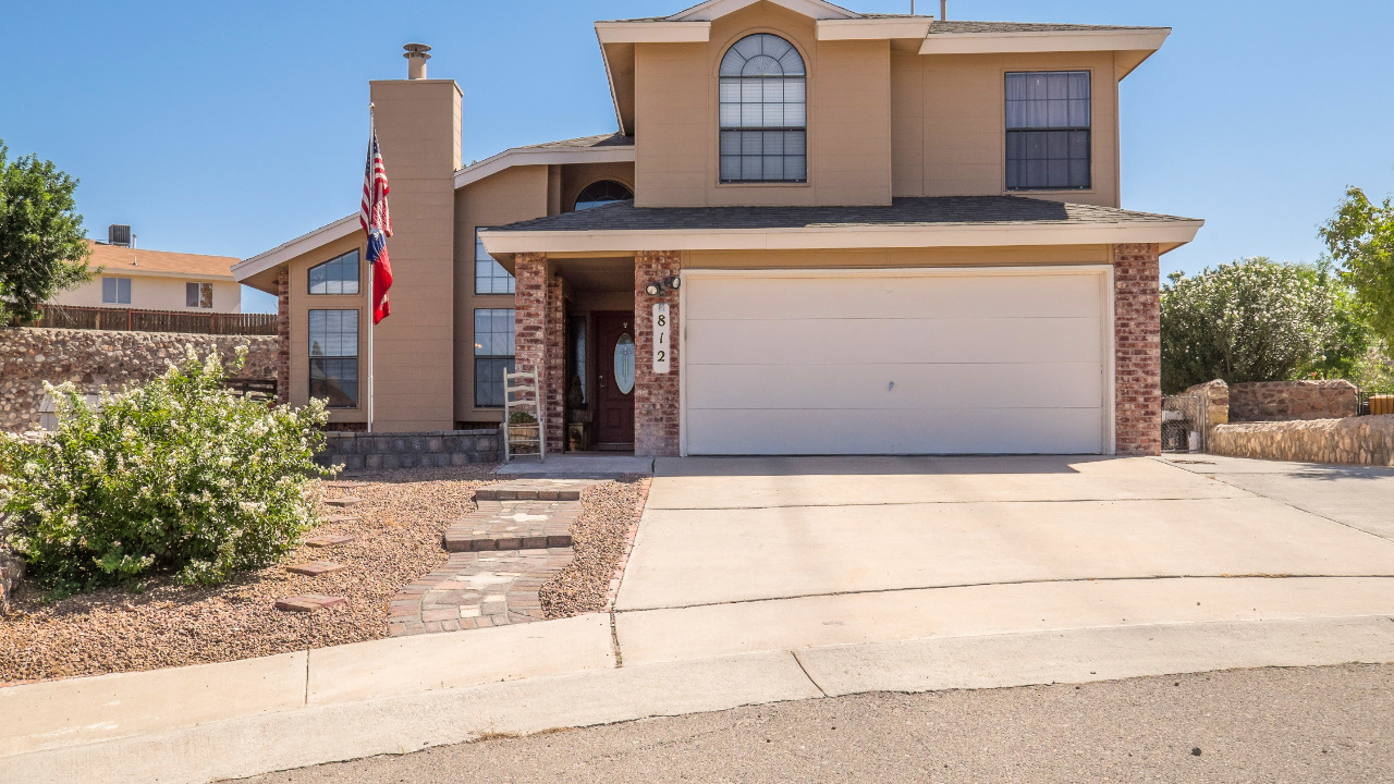 812 Merriman Dr, El Paso, TX, 79912 Scene 1