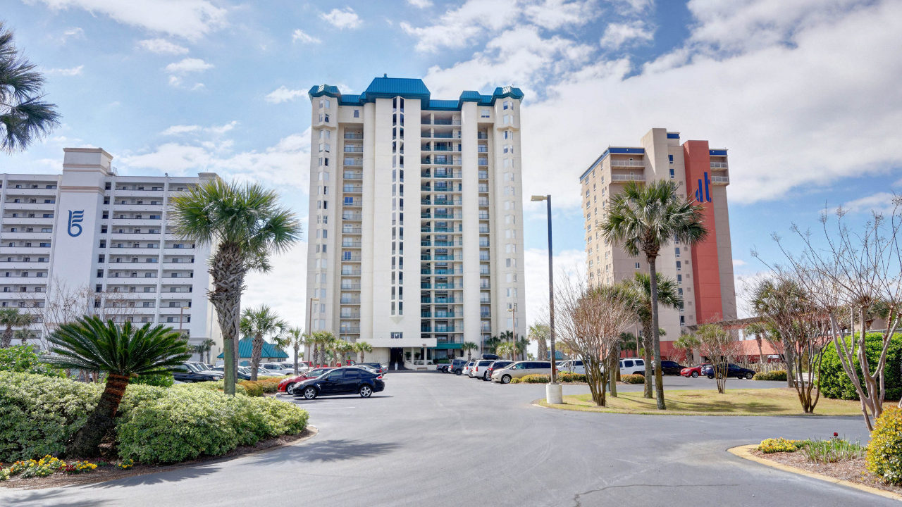 01_01_Front_01a