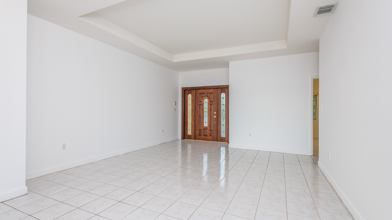 13242-SW-136th-Terr-03