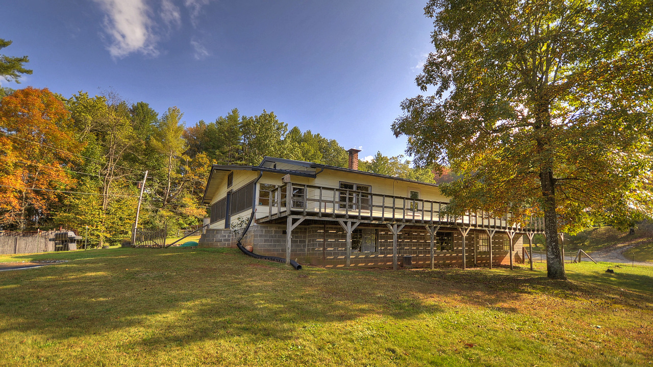 177 Salvage Dr, Blue Ridge, GA, 30513 Scene 2