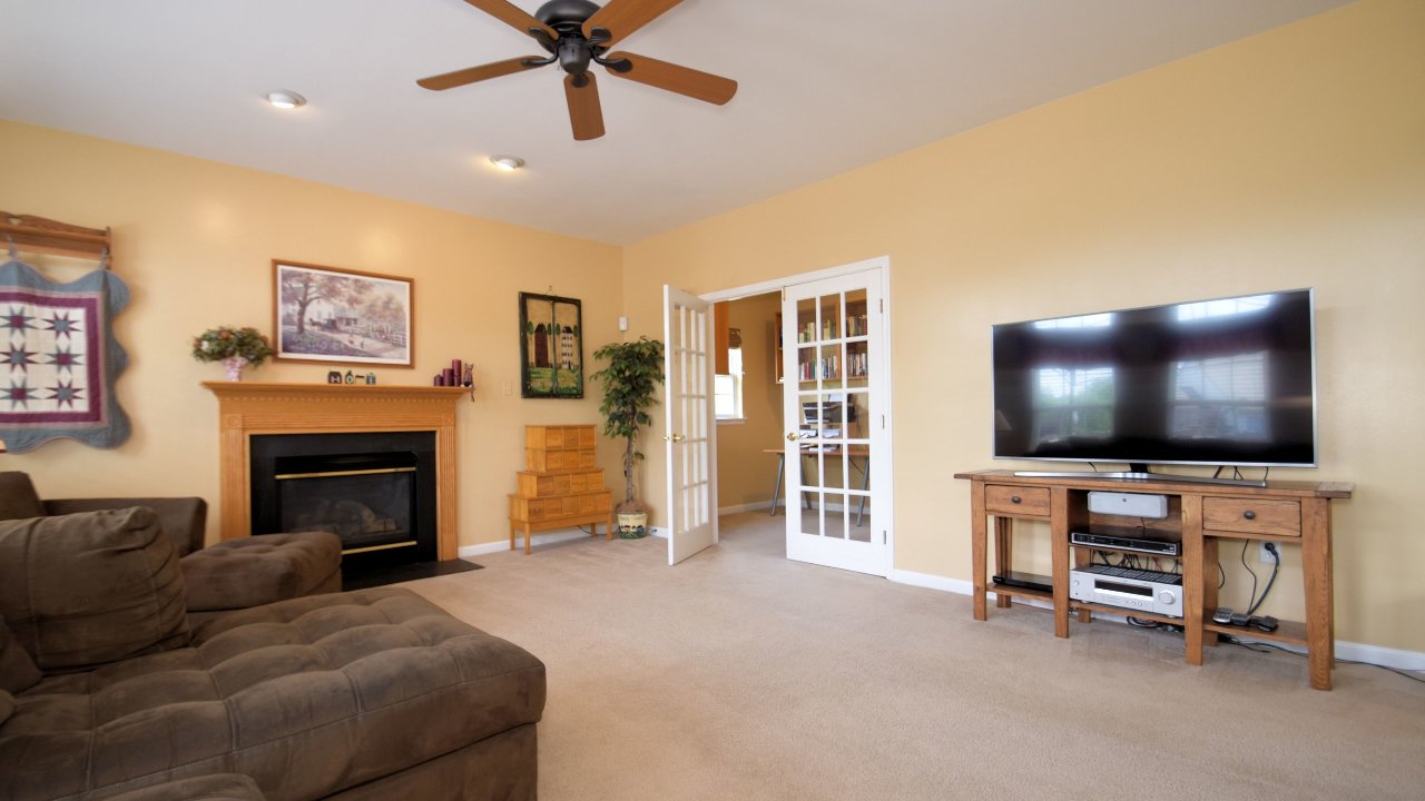 801 Maplewood Dr, Douglassville, PA, 19518 Scene 4