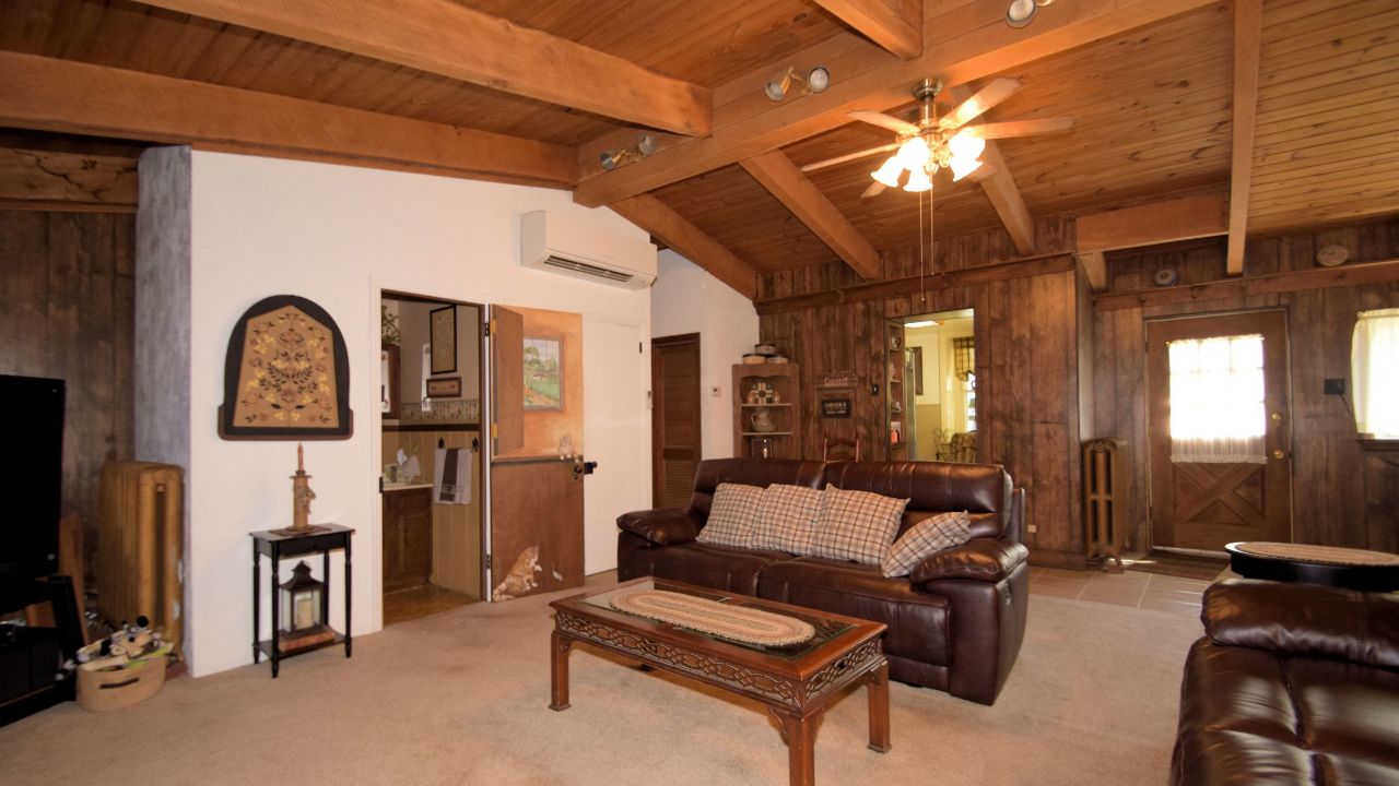 473 Ripka St, Philadelphia, PA, 19128 Scene 4