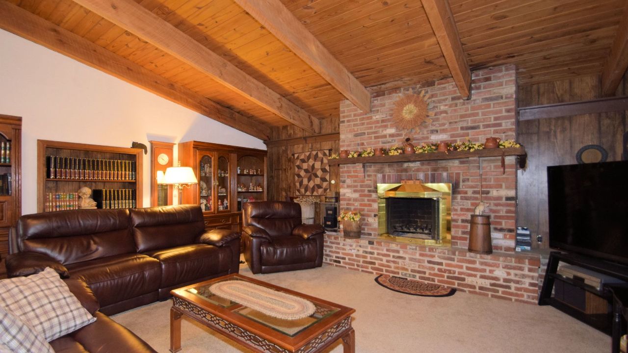 473 Ripka St, Philadelphia, PA, 19128 Scene 3