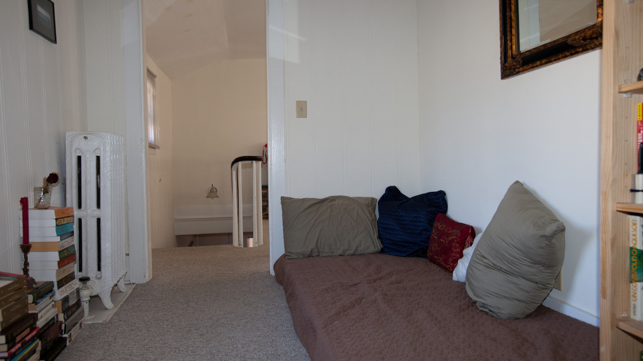 Hallway-to-Dining