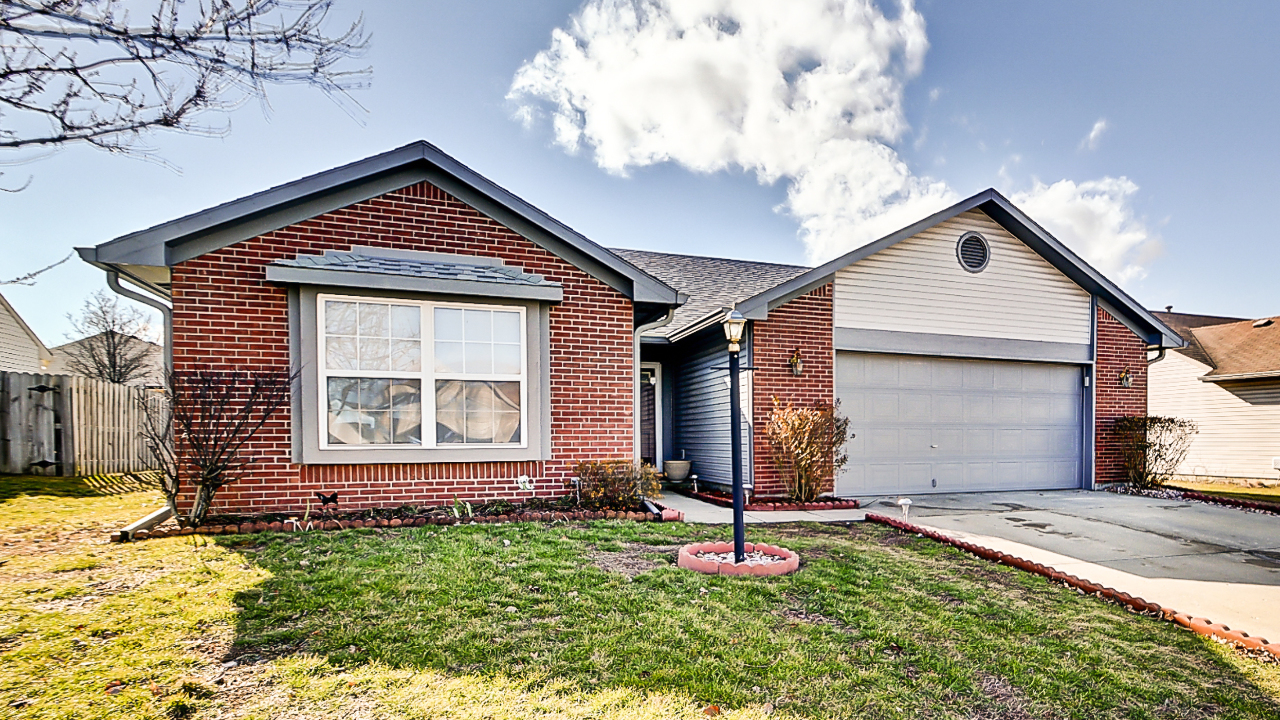 Front Exterior View 2