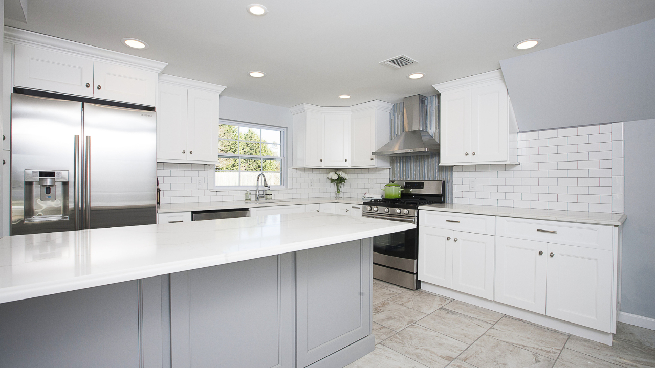 7 Kuebler Street, Blue Point, NY, 11715 Scene 3